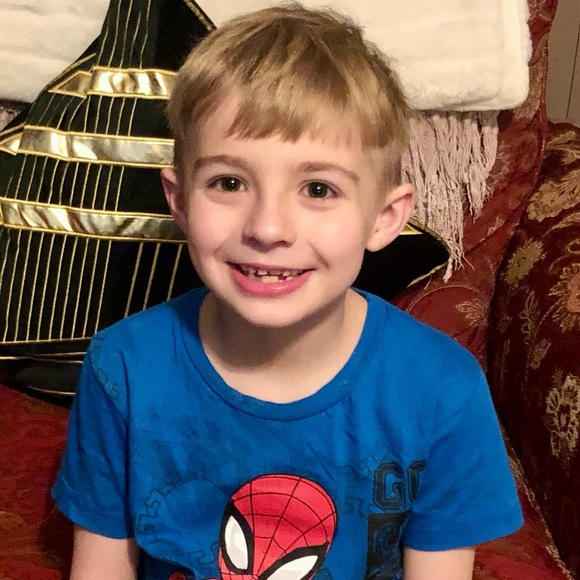 PICTURES OF ME & MY FAMILY♥️ - Picture 16 of 17